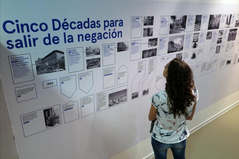 Vue de l'exposition "Un bâtiment, combien de vies ?", Medellin, UNAL, Sala U, Année France-Colombie 2017