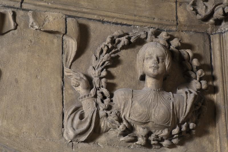 Toulouse, hôtel de Bernuy, détail d’un buste, façade sur cour, XVIe siècle. Moulage, Jean Pouzadoux, 1888