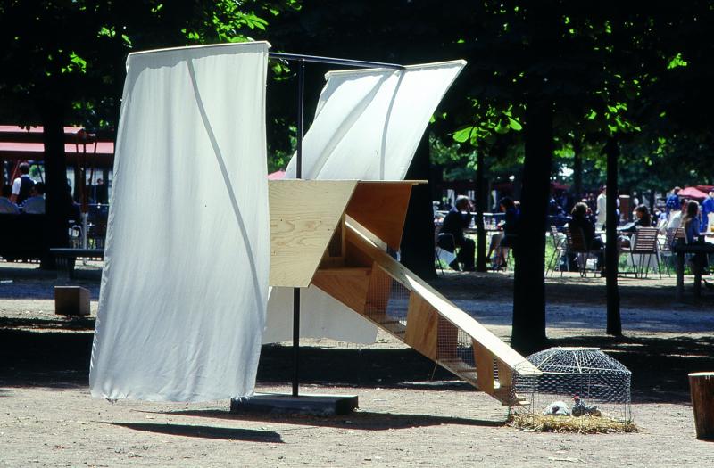 Mini Maousse 1 - Maison des animaux - Jardin des Tuileries - 2003