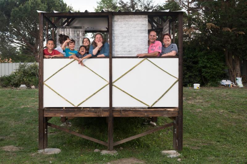 Construction d'une « mémothèque », chantier participatif, Colomiers (31), 2017, Atelier Aïno, architecture et matériau, Élise Giordano et Charlotte Lovera architectes, Louise Dubois designer matériau