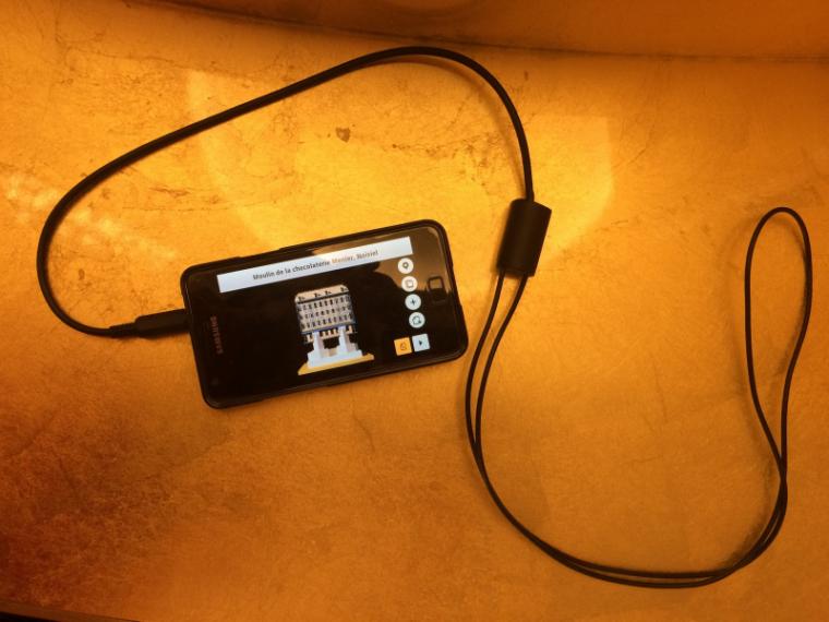 Visioguide équipé d'une boucle magnétique