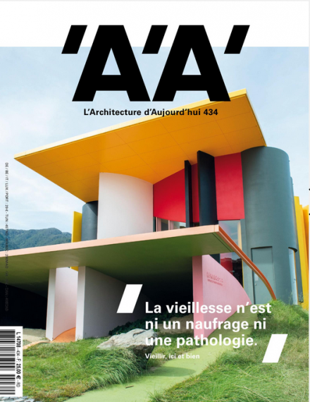Couverture du numéro 434 de la revue AA. Elle montre un bâtiment très coloré.