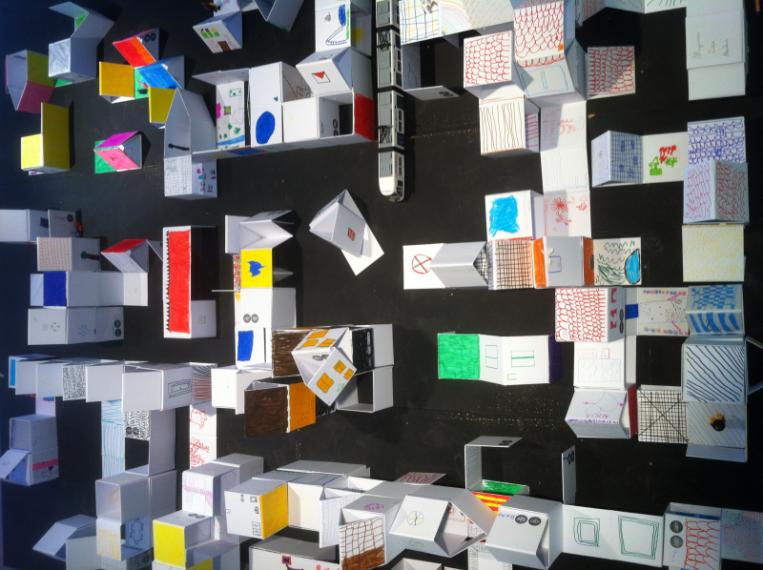 Livres-maquettes BASIC SPACE © EXTRA 2015-2022