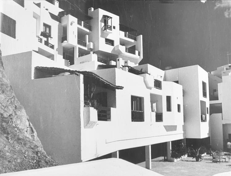 Vue du Village Vacances à Cabo Negro (Fonds 'Élie Azagury, SIAF/Cité de l’architecture et du patrimoine/Centre d’archives d’architecture contemporaine)