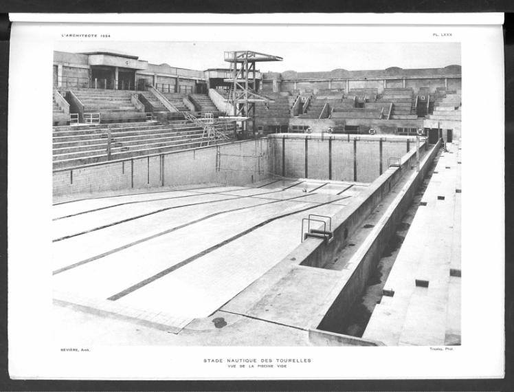 "Stade Nautique Place des Tourelles", L’Architecte, n° 12, 1924. pp. 98-101 et planches
