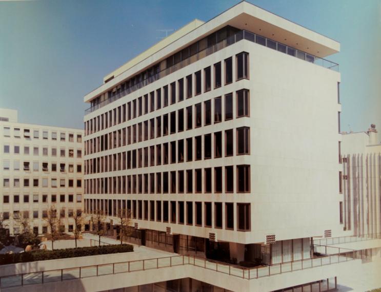 Pierre Dufau, Max Abramovitz, Siège social de la banque Rothschild, 19-25 rue Laffitte, Paris, 1964-1970
