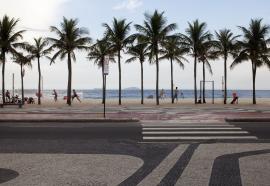 Vue de la plage de Copacabana à Rio de Janeiro (Brésil)